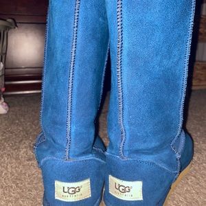 Beautiful Rare Blue Ugg’s!